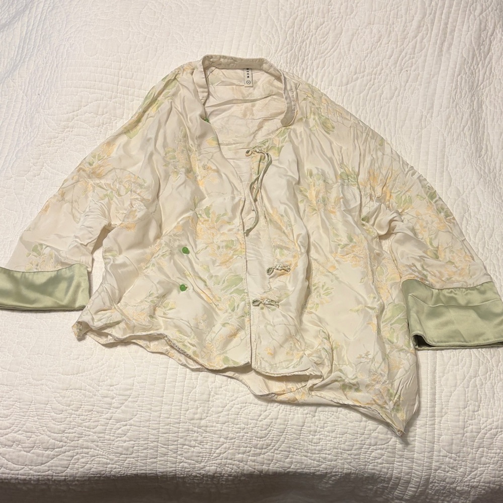 Elegant Cream Floral Women's Jacket